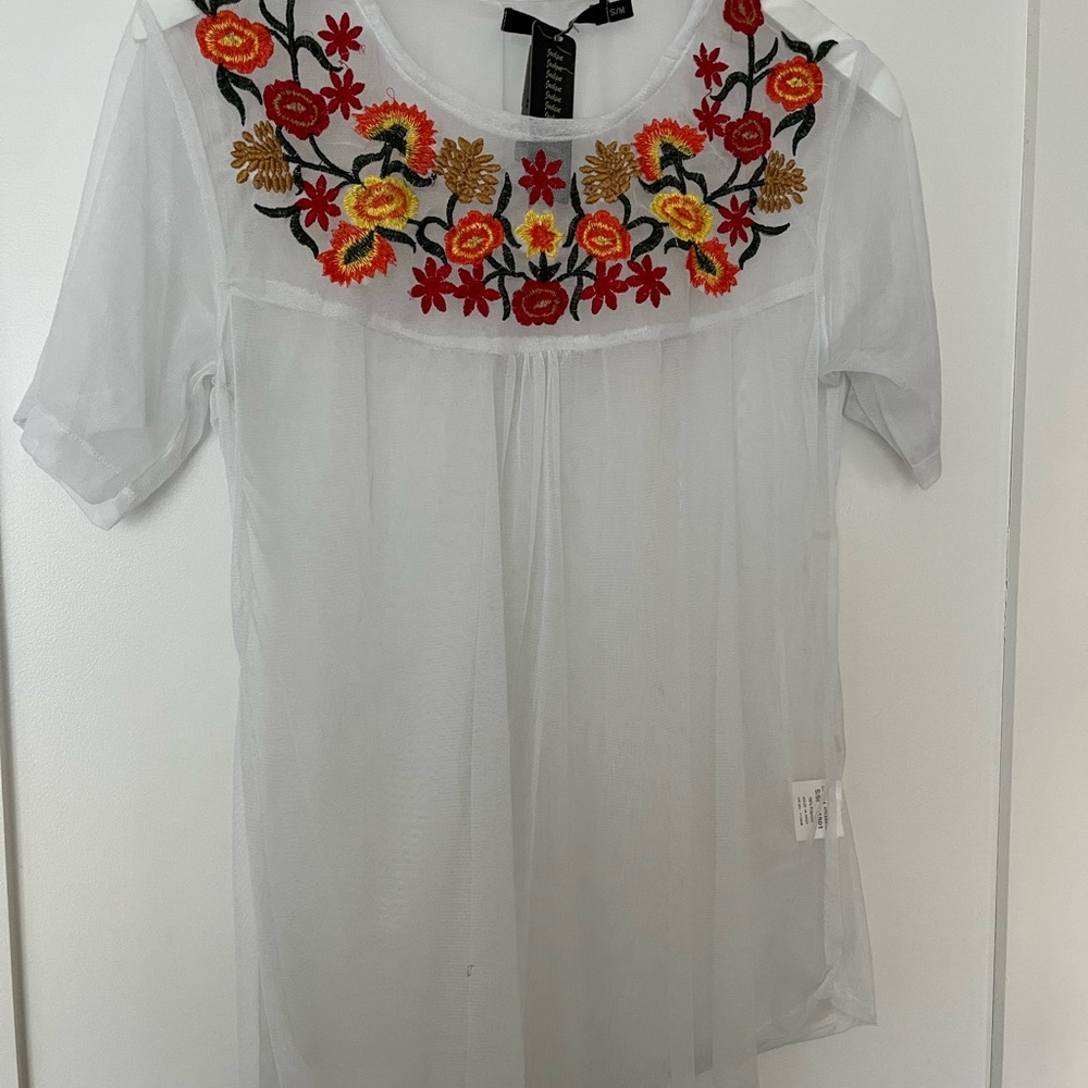Jack by BB Dakota White Short Sleeve Embellished Blouse with Bib Collar